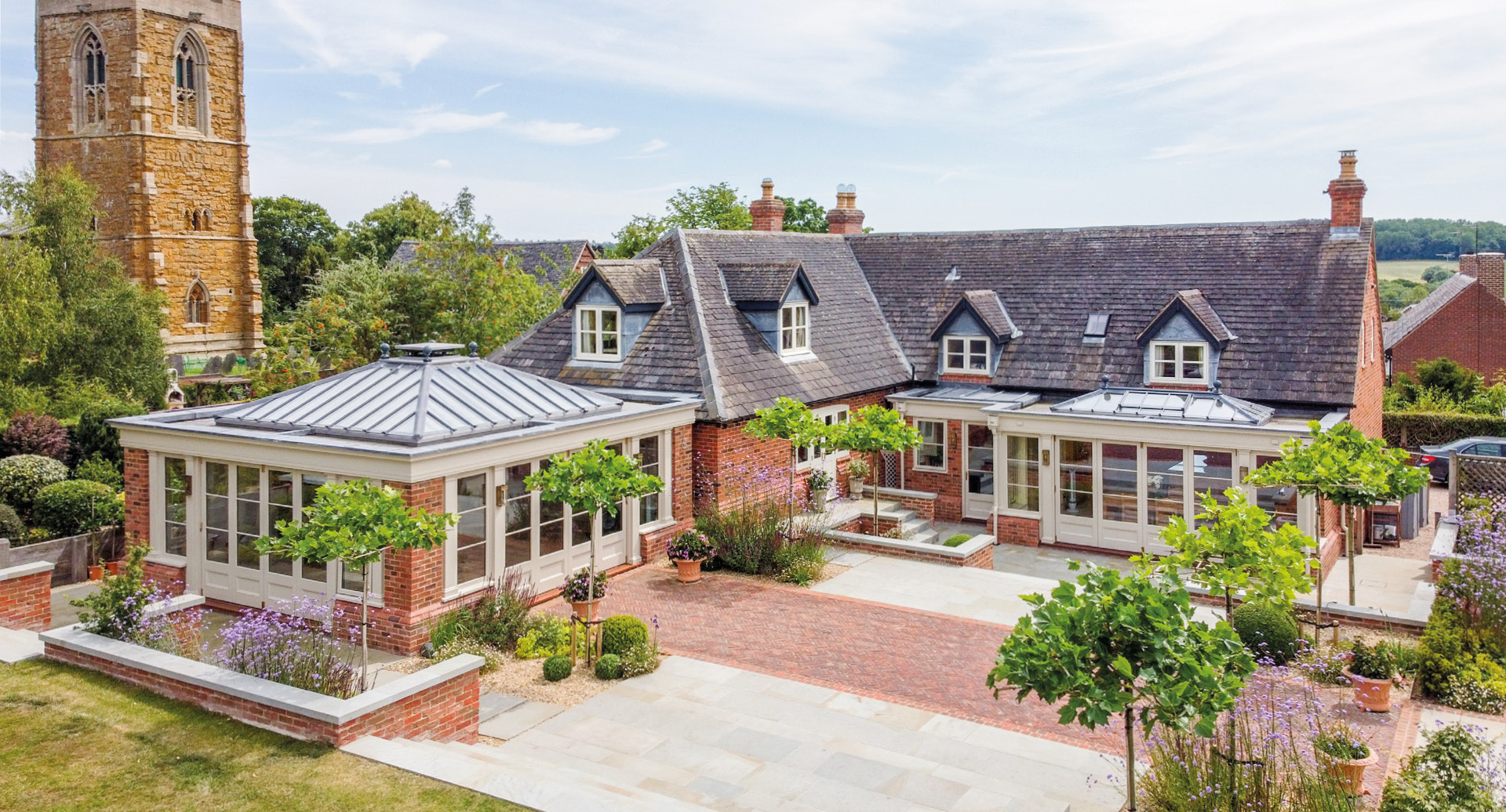 Bespoke replacement conservatory