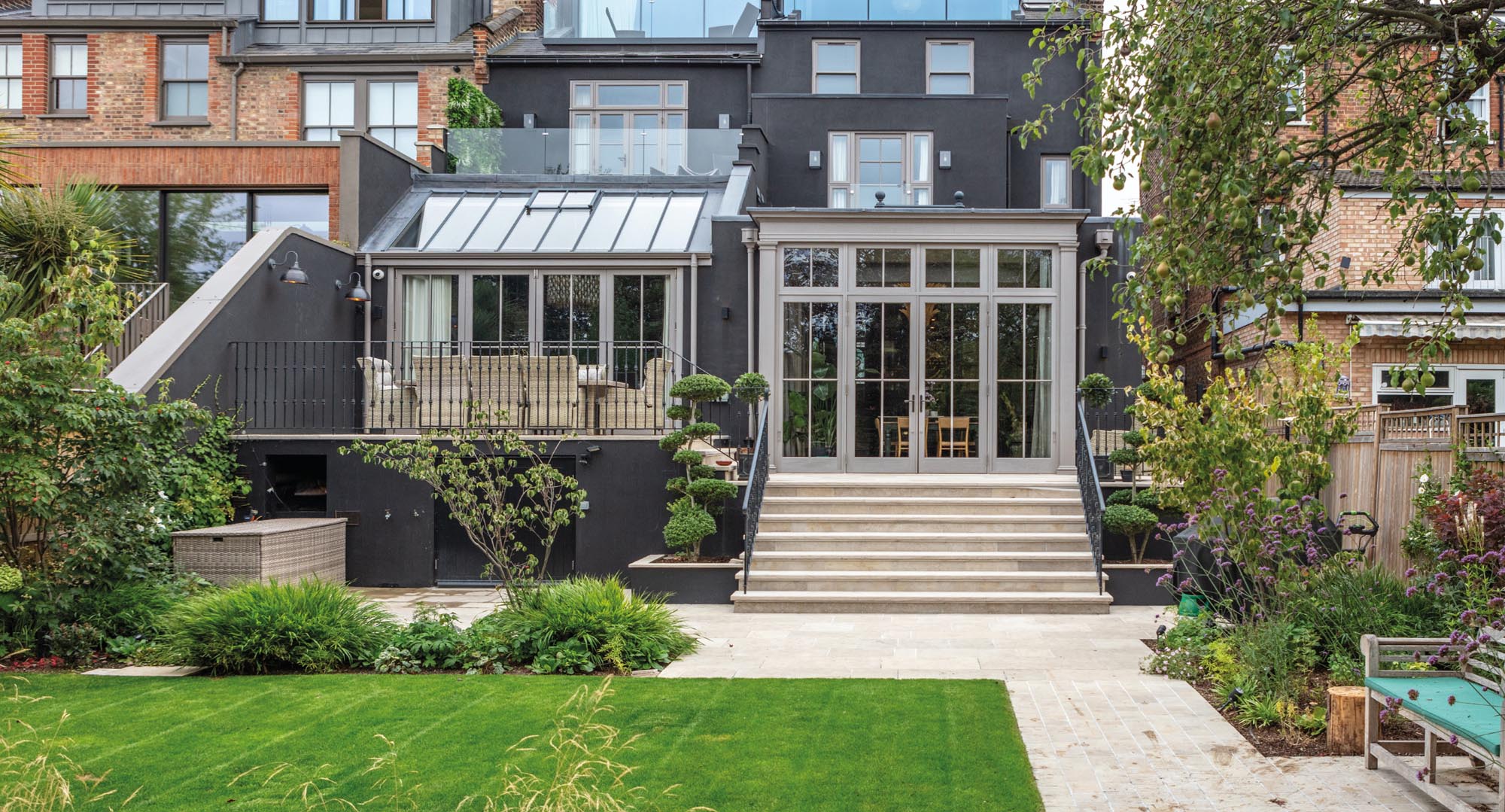 Georgian country home with orangery