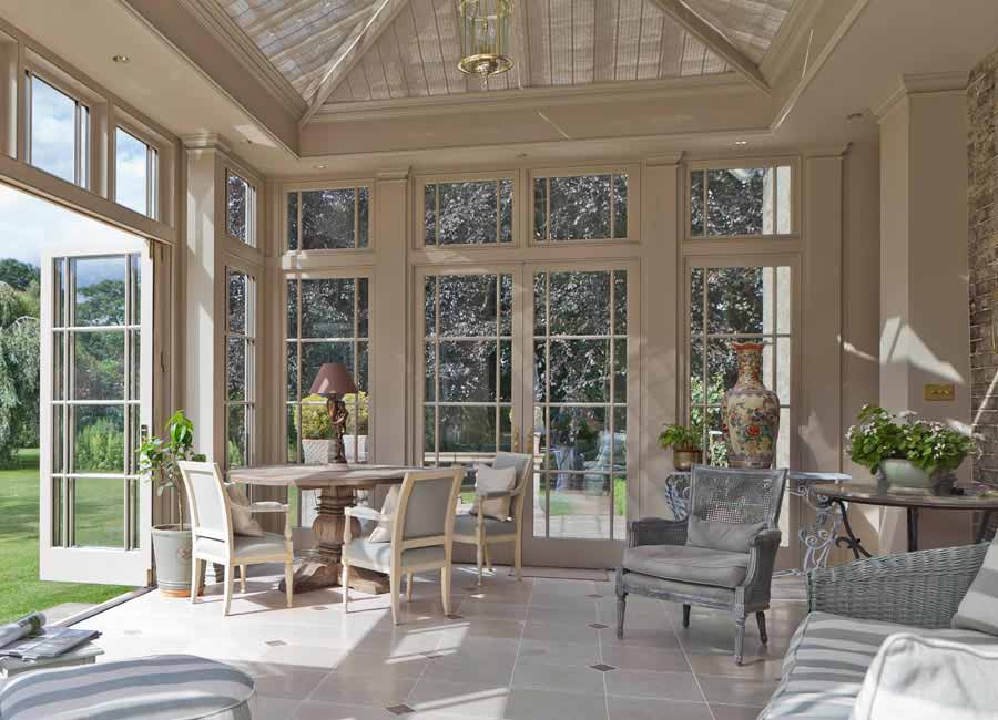 Example of a orangery interior