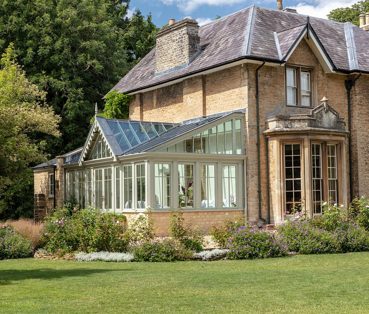 Lean to conservatory with decorative barge board