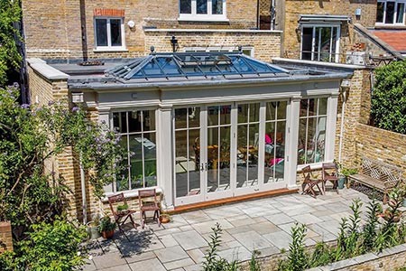 Total transformation of an Edwardian house with an orangery extension
